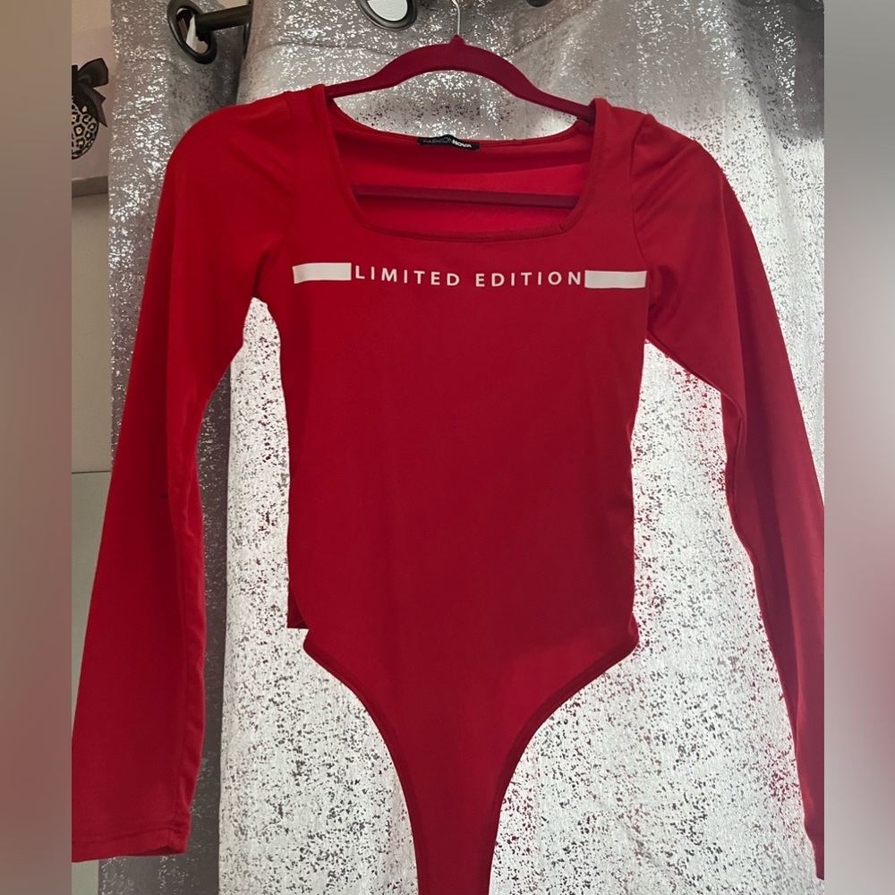 FashionNova bodysuit